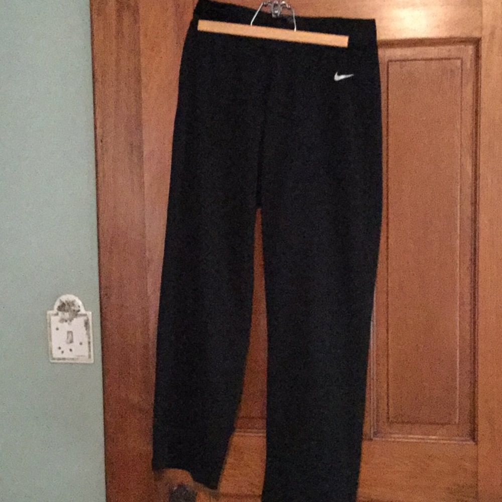 Women’s Nike Dri-Fit open leg sweatpants
